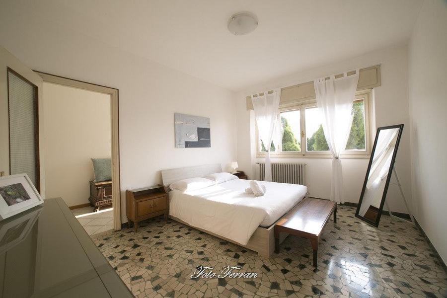 Casa Vacanze Gli Ulivi Del Lago Villa Sale Marasino Kültér fotó